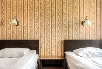 Фото номера Двухместный номер с 1 кроватью или 2 отдельными кроватями Отель Hotel Korona г. Рыбник 9